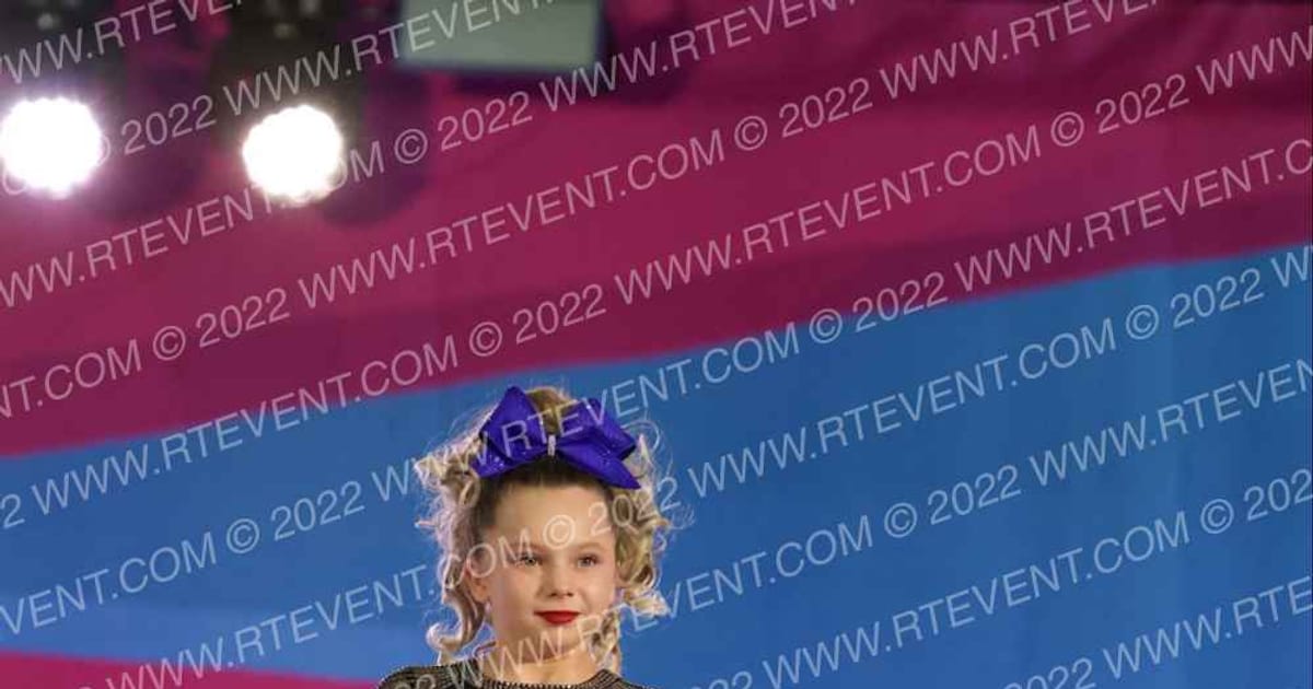 Sanford All-Star Cheerleading Aqua · Aloha Gatlinburg Showdown DIDII