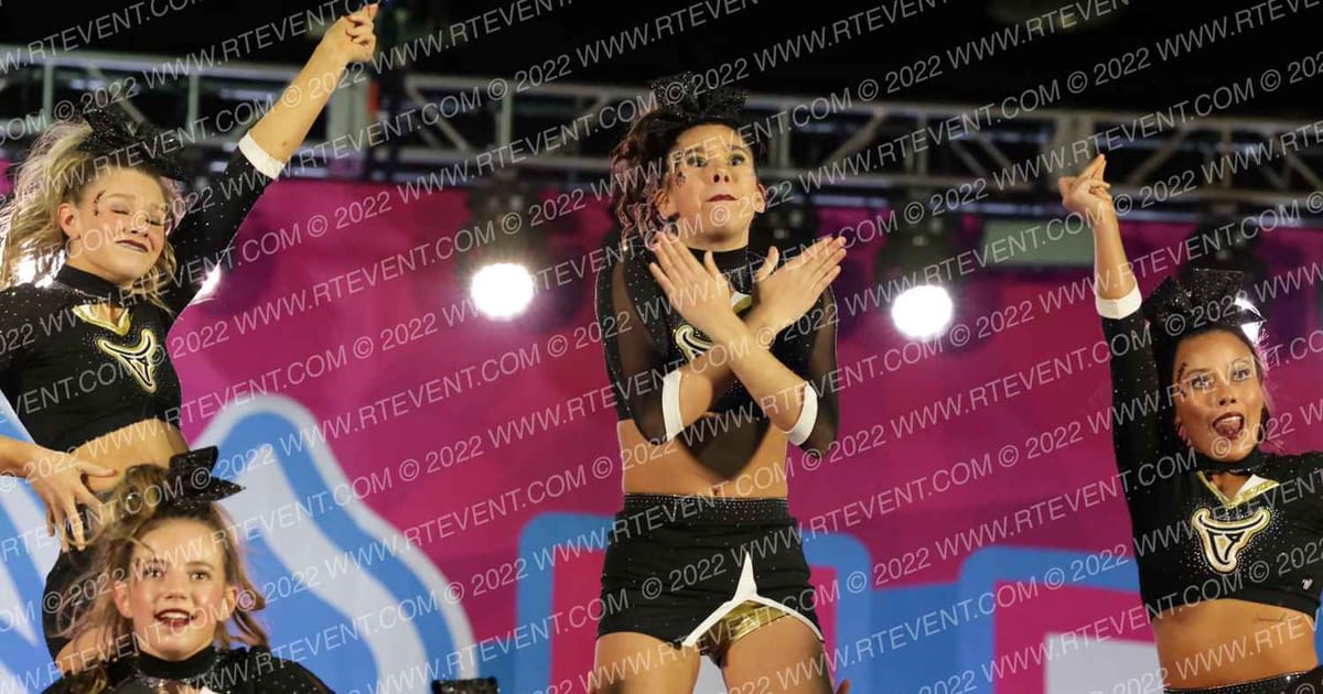 C4 Longhorns BlackOut · Aloha Gatlinburg Showdown DIDII