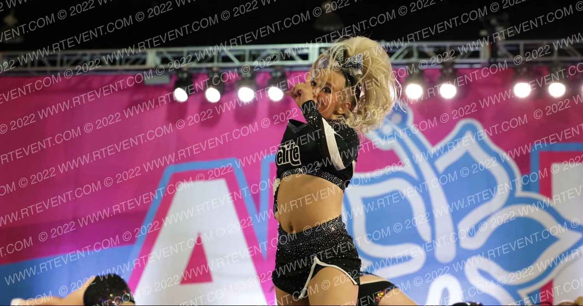 Integrity Elite All Stars Phantom · Aloha Gatlinburg Showdown DIDII