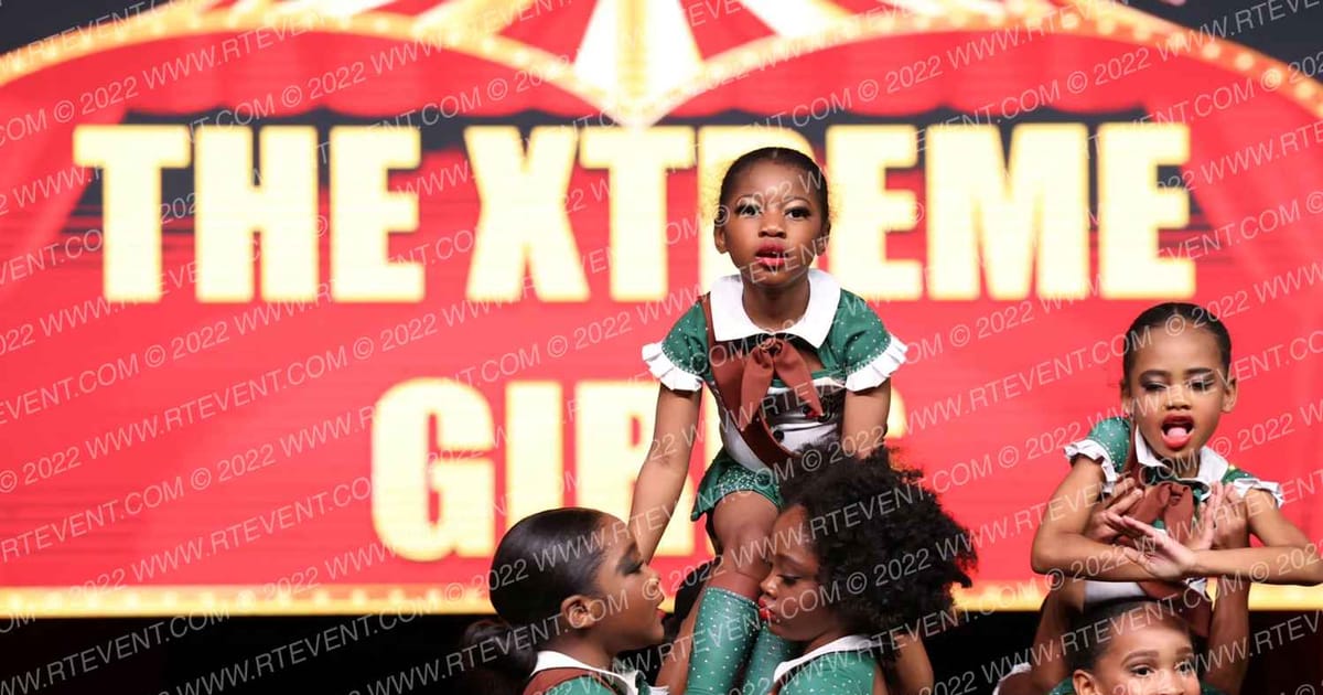 The Xtreme Girls Dior · Battle Under the Big Top