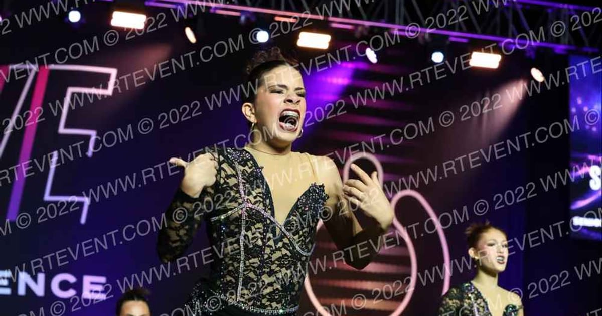 Stacey's Dance Studio Select Senior Small ContemporaryLyrical · Encore Grand Nationals Houston