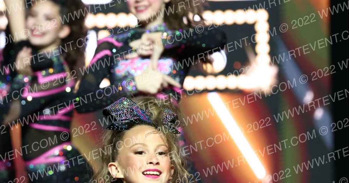 Apex Cheer Lightning · Encore Grand Nationals Houston