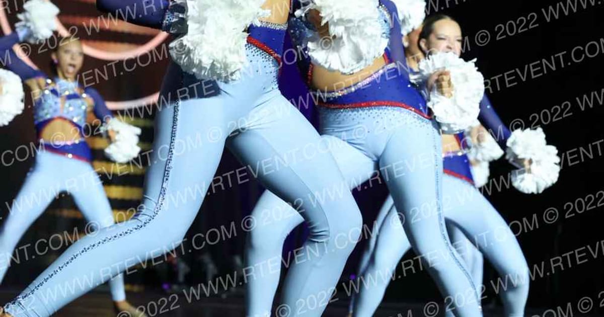 Dance Dynamics JW Large Pom - Flight USA · Encore Grand Nationals Houston