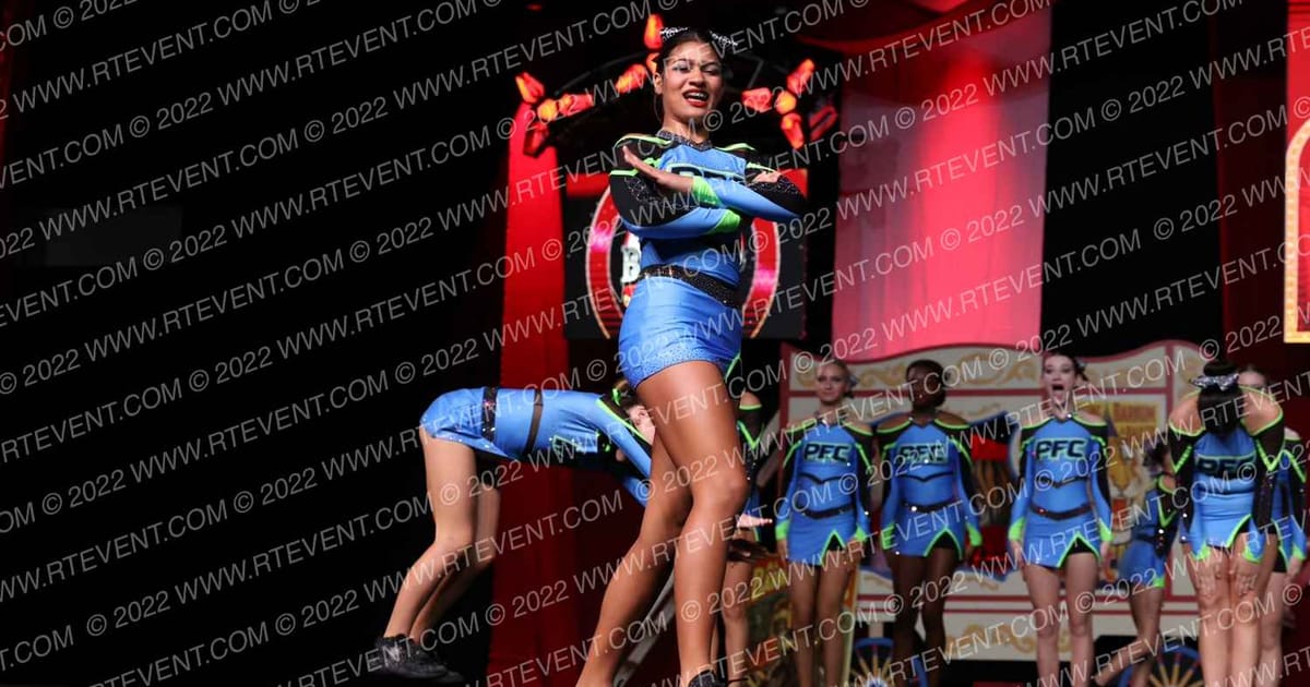 PunchFront Cheer WildFire · Battle Under the Big Top