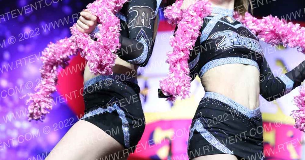 Rocket Cheer Showgirls · Spirit Sports Worcester Nationals