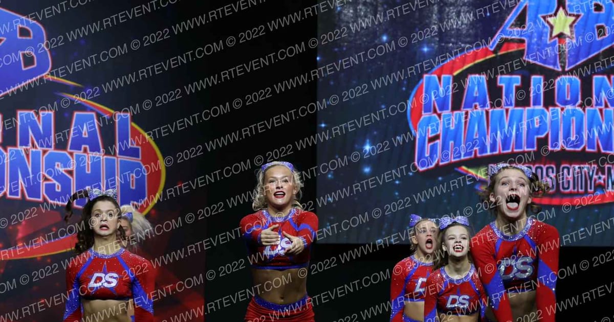 Dakota Spirit Magnum · Americas Best Grand Nationals