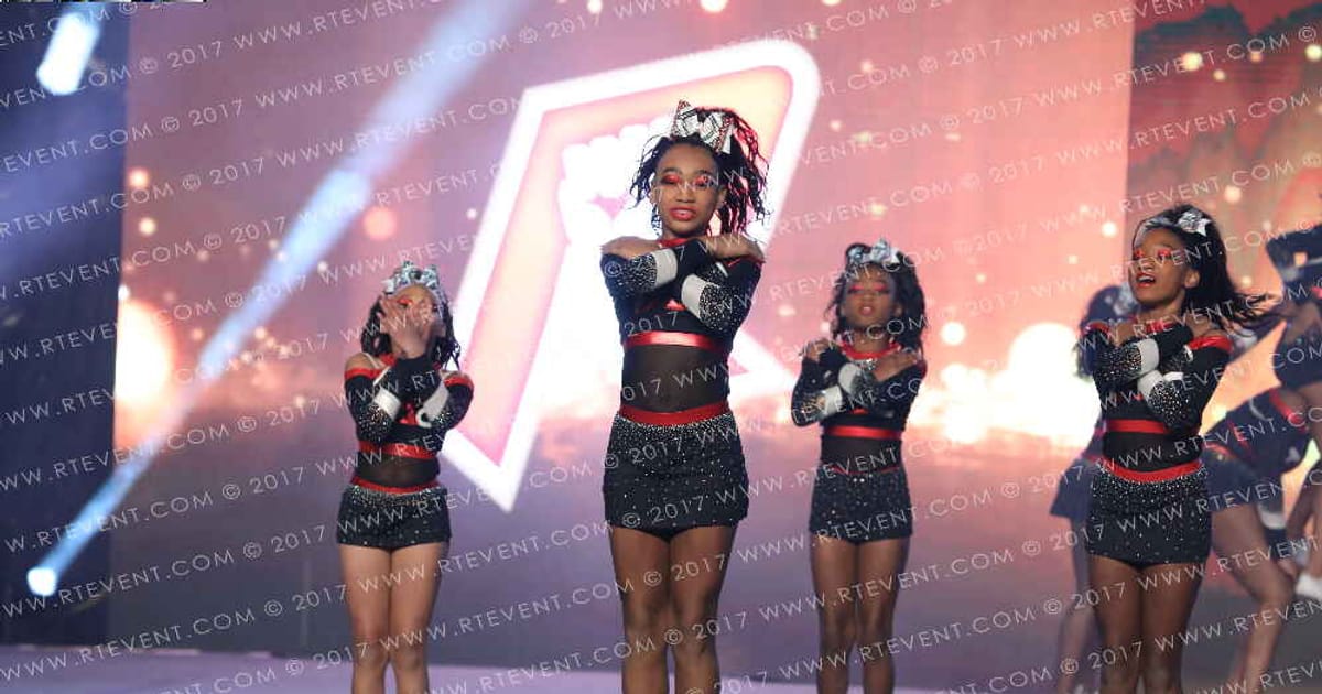 Totally Awesome Cheer Knight Kweens · Gold Rush Ft Worth