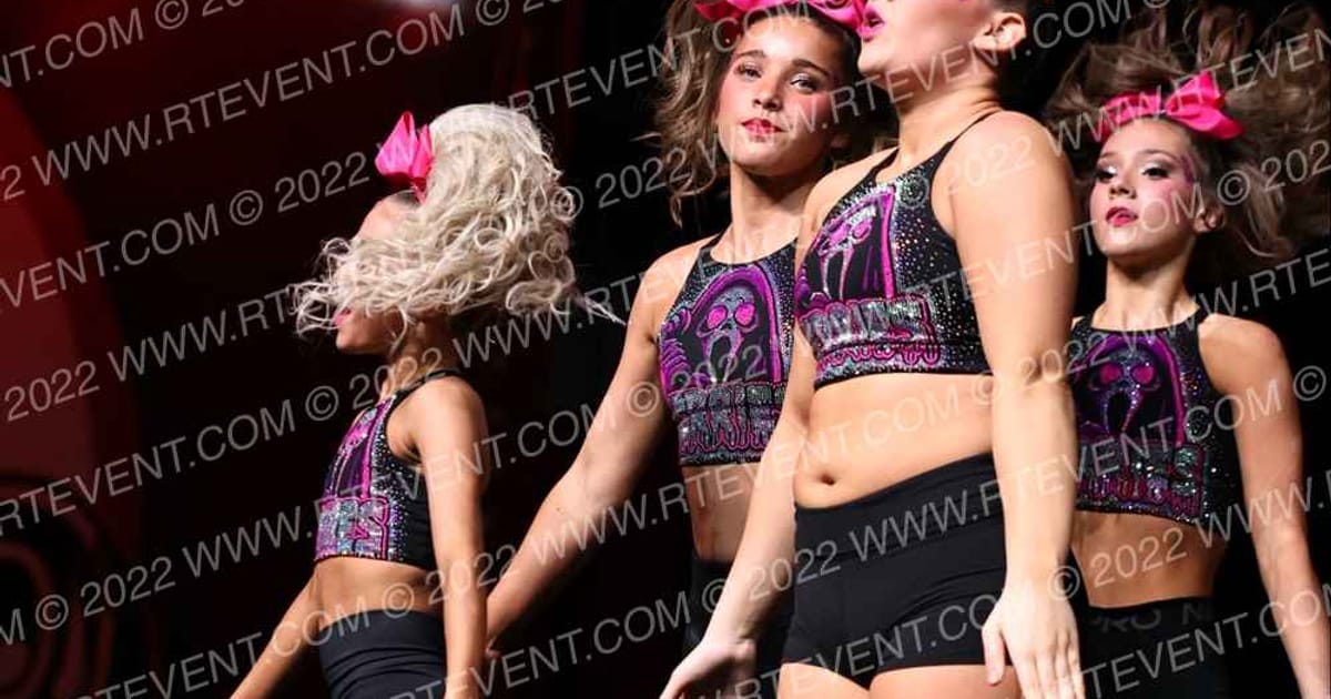 Cheer Extreme - Raleigh Berries · Battle Under the Big Top