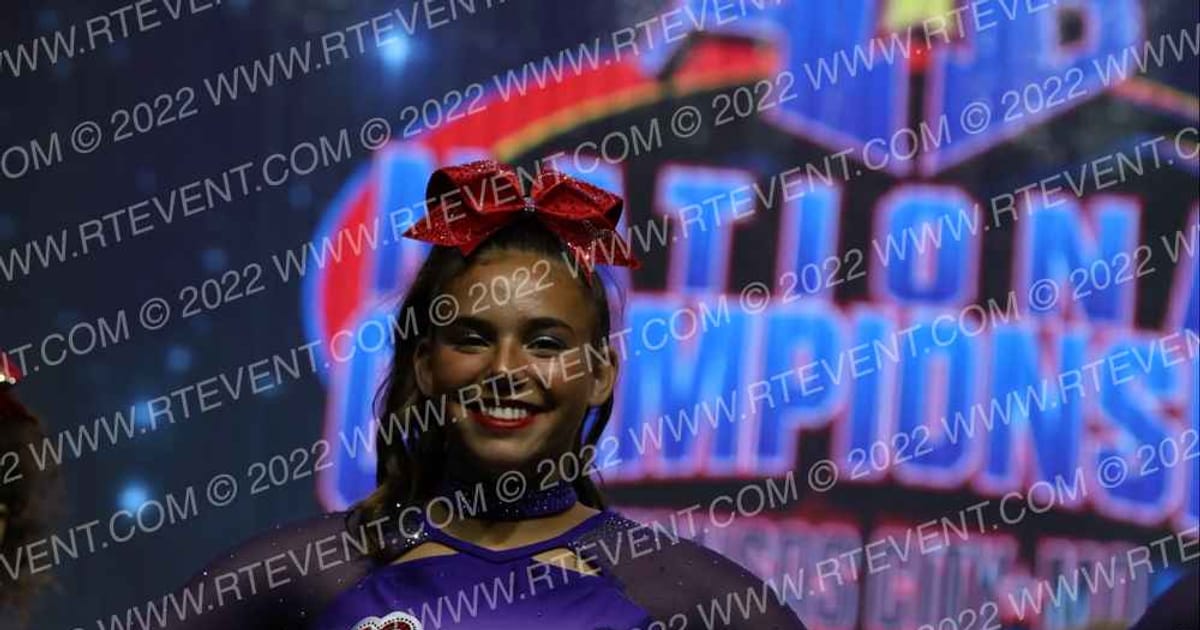 Luxe Cheer Legends · Americas Best Grand Nationals