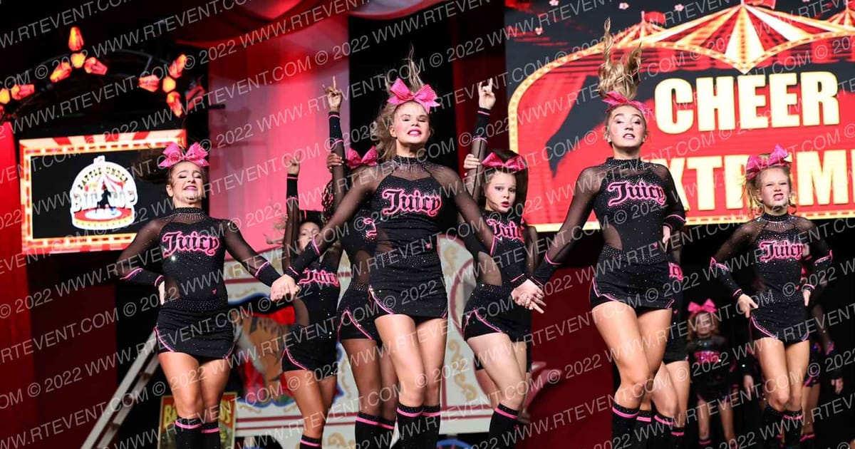 Cheer Extreme - Raleigh Juicy · Battle Under the Big Top