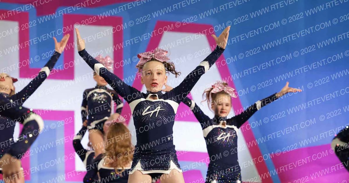 Liberty All Stars Fireworks · Aloha Gatlinburg Showdown DIDII