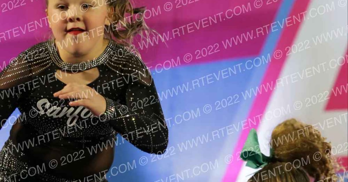 Sanford All-Star Cheerleading Mini Mint · Aloha Gatlinburg Showdown DIDII