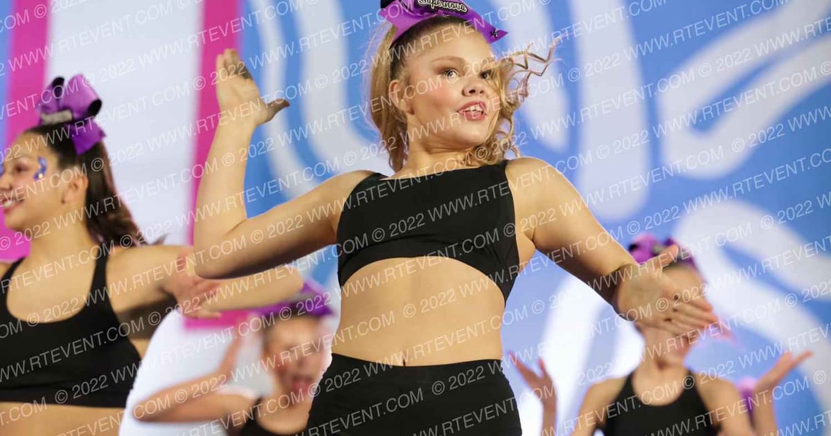 East Tennessee Cheer Super Nova · Aloha Gatlinburg Showdown DIDII