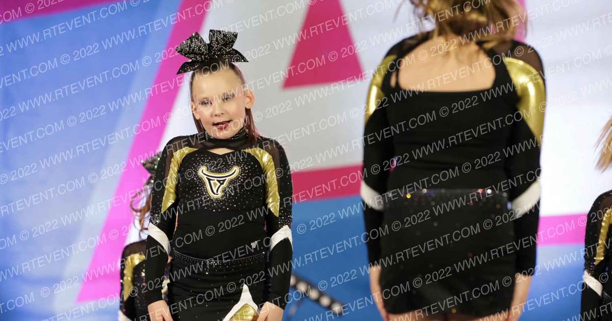 C4 Longhorns Frost · Aloha Gatlinburg Showdown DIDII