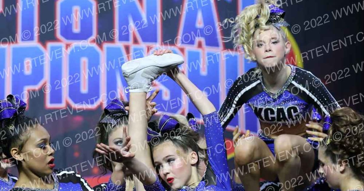 Kansas City Athletic Cheer GOLD · Americas Best Grand Nationals