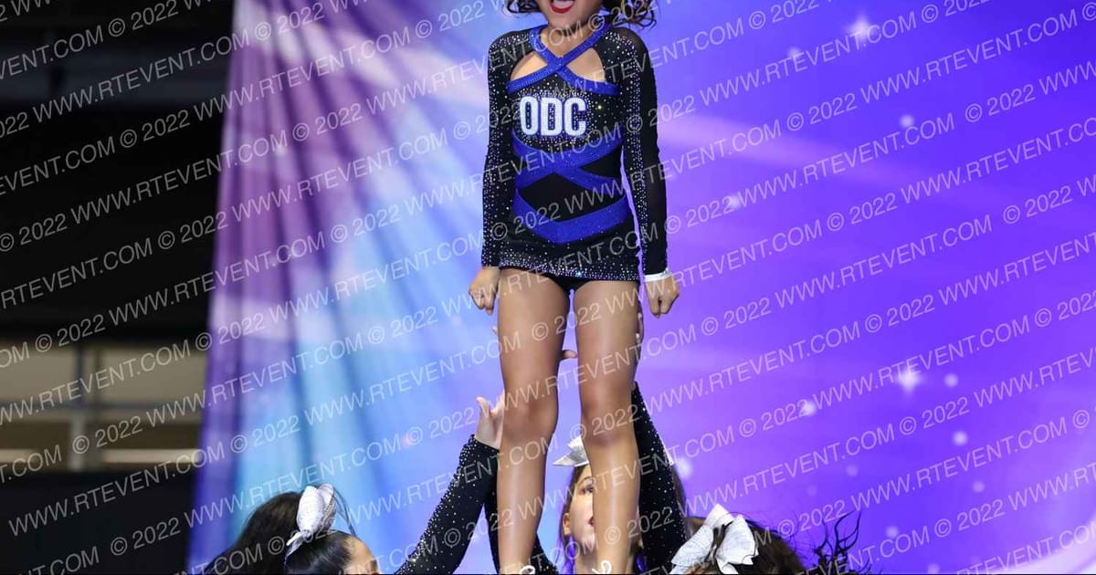 ONE DREAM GLAMOUR GIRLS · West Coast State Championship