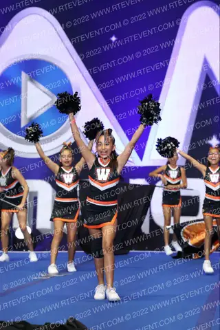 LA PUENTE WARRIORS PEE WEES