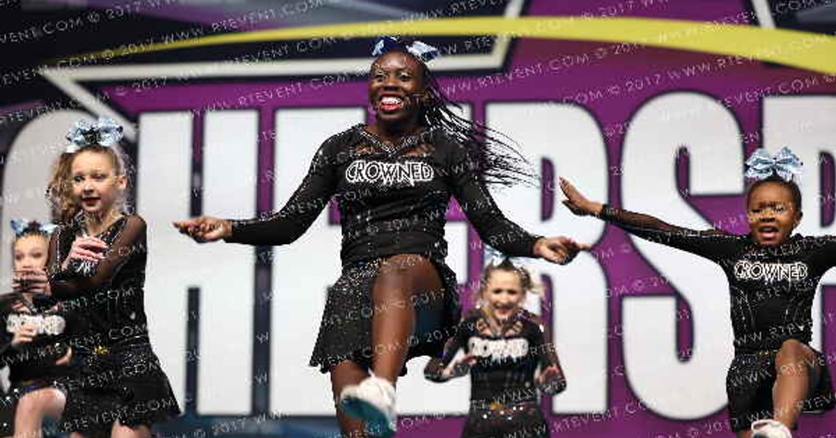 CROWNED ELITE ATHLETICS - DYNASTY DOLLS · CHEERSPORT NATIONALS HALL B4