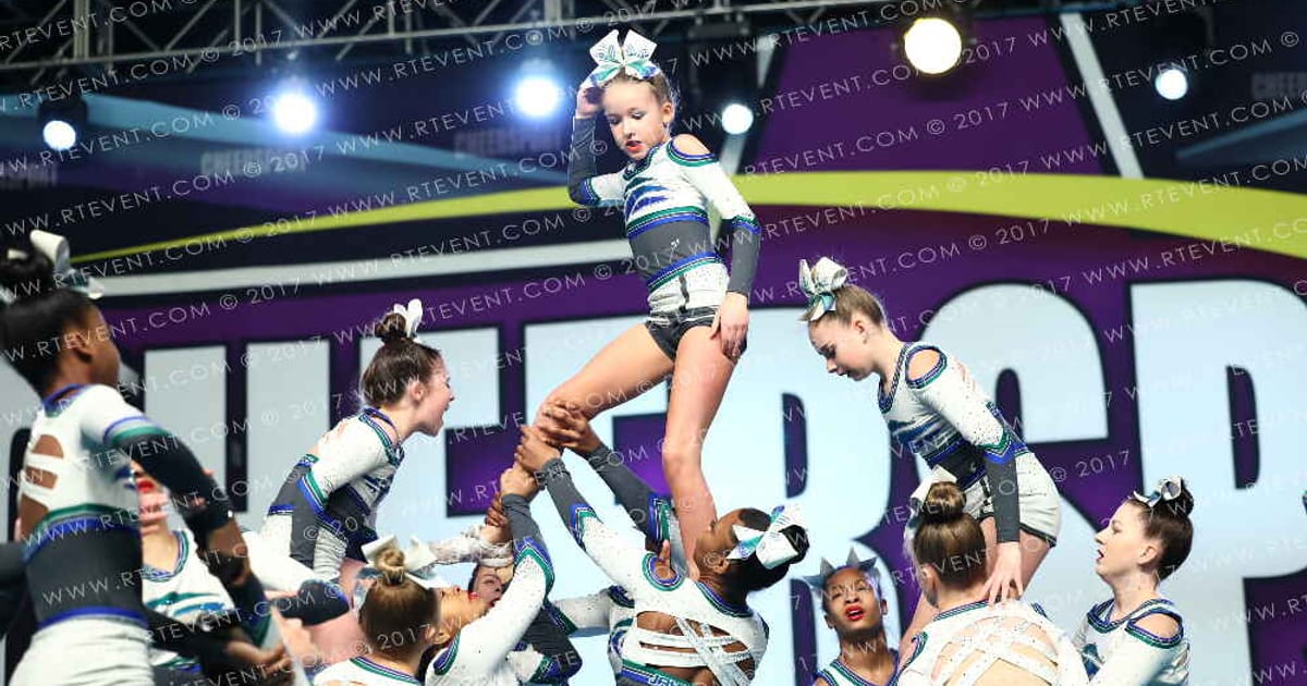 The Atlanta Jayhawks NAVY · CHEERSPORT NATIONALS HALL B2