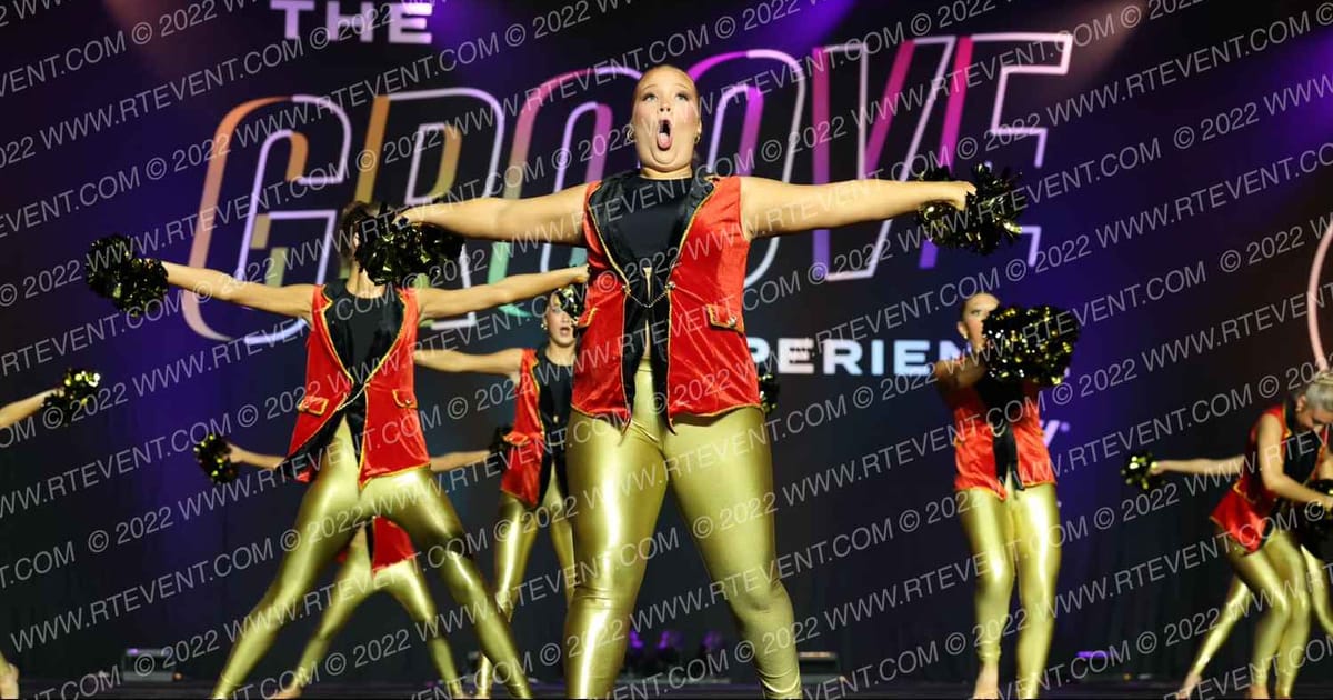 Southern Arizona Spirit Squad Senior Large Pom · Encore Grand Nationals Houston
