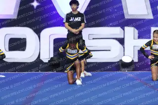 FULLERTON TITANS MITEY MITE CHEER