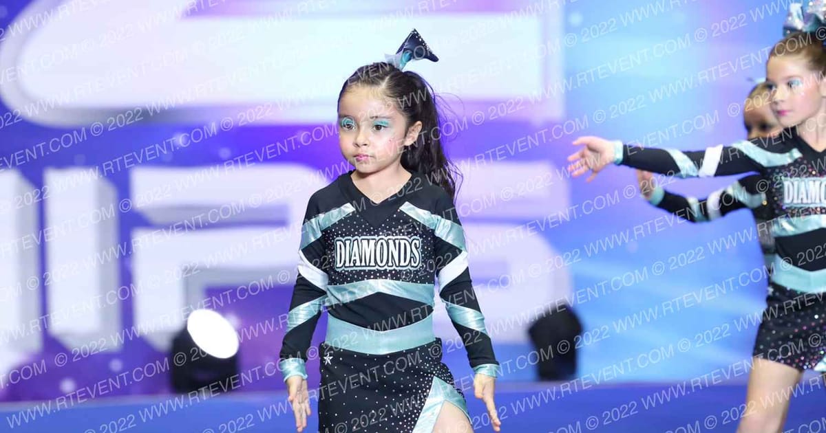 SAHUARITA DIAMONDS 8U · Holiday Showcase