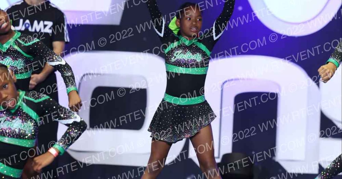 INGLEWOOD SENTINELS DEM GIRLZ · Holiday Showcase
