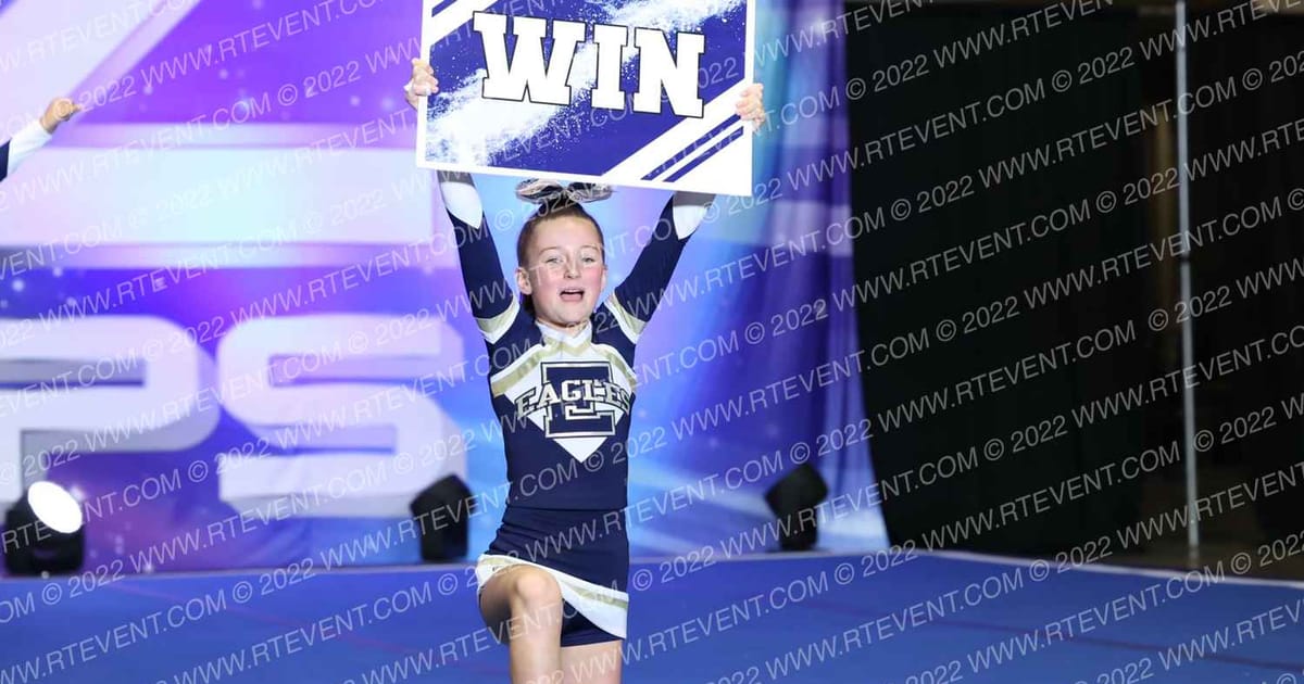 EL SEGUNDO JUNIOR PEEWEE · Holiday Showcase