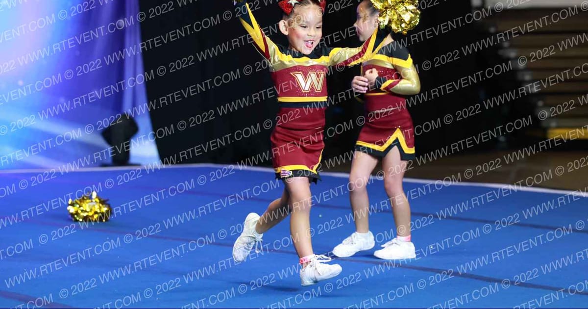 WHITTIER REDSKINS MASCOTS · Holiday Showcase