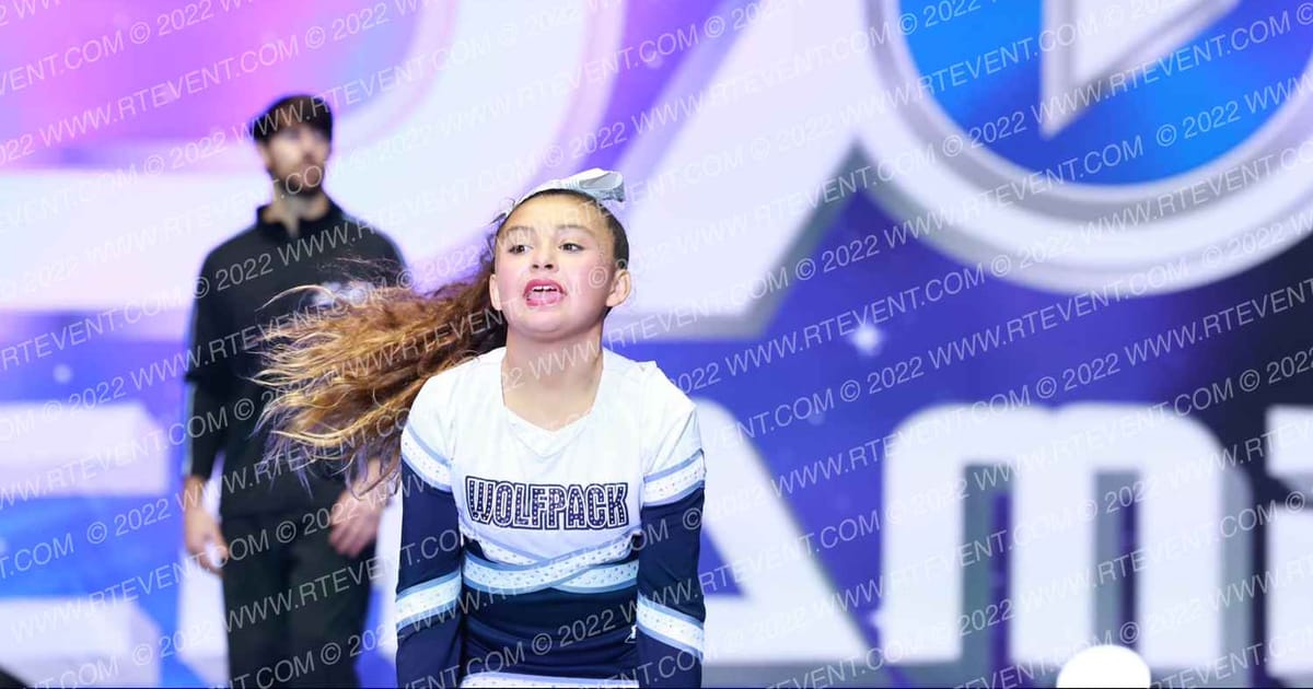 ESCONDIDO VALLEY WOLVES · Holiday Showcase