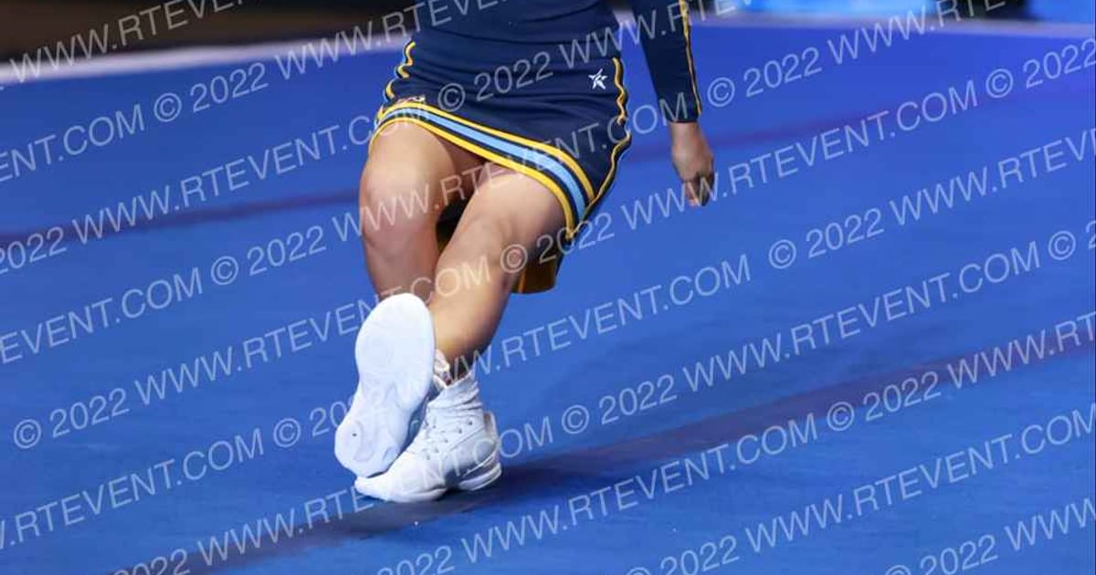 EL SERENO STALLIONS GREMLIN CHEER · Holiday Showcase