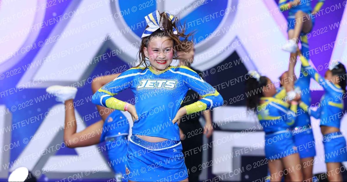 EL MONTE SOUTH EL MONTE JETS GREMLIN · Holiday Showcase