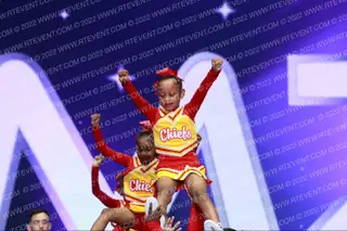 SYFL LA CHIEFS HOT GURLZ