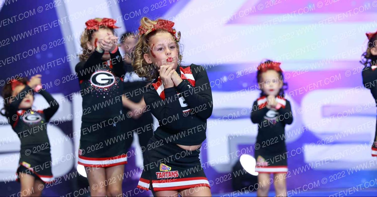 GLENDORA JR GREMLINS · Holiday Showcase