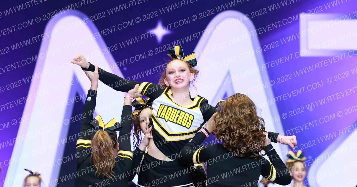 LAKESIDE VAQUEROS VARSITY · Holiday Showcase