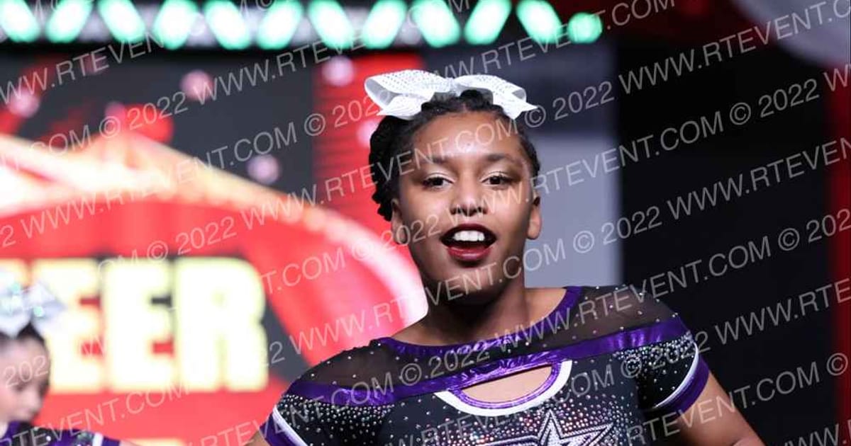 MGA Cheer Extreme Electra · Battle Under the Big Top