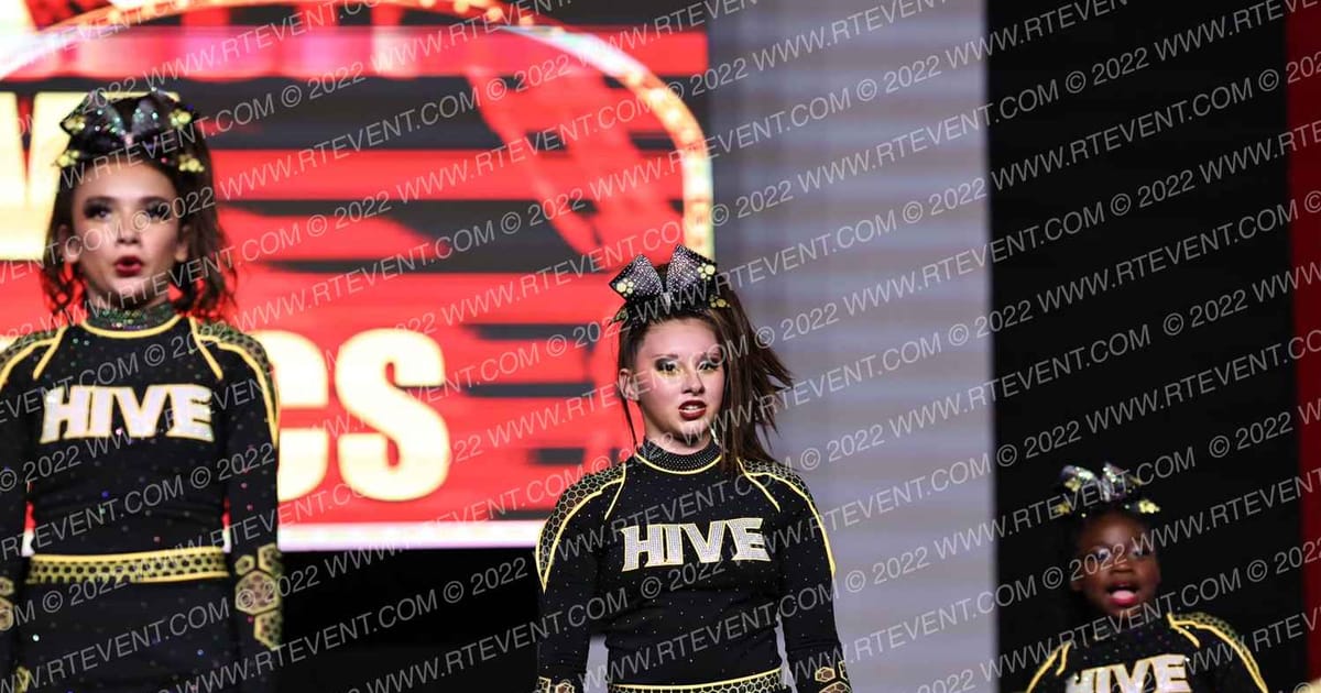 Hive Athletics Flyy Ladies · Battle Under the Big Top