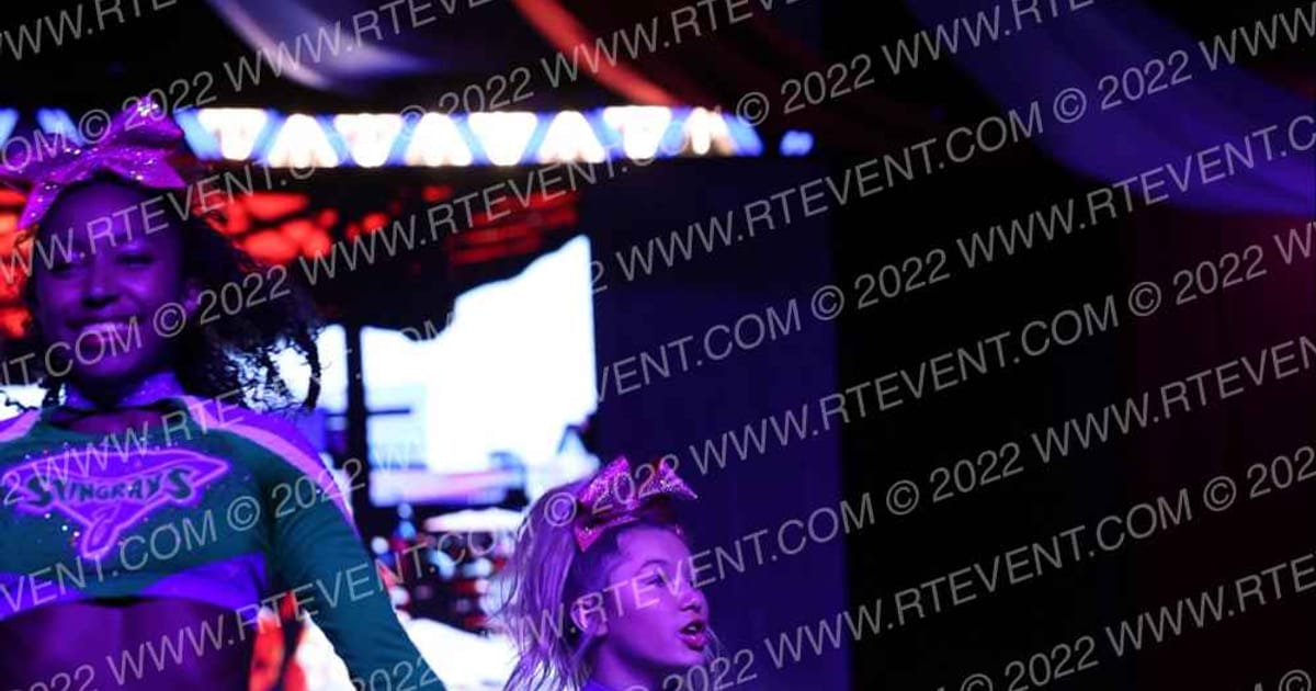The Stingray Allstars Pink · Battle Under the Big Top