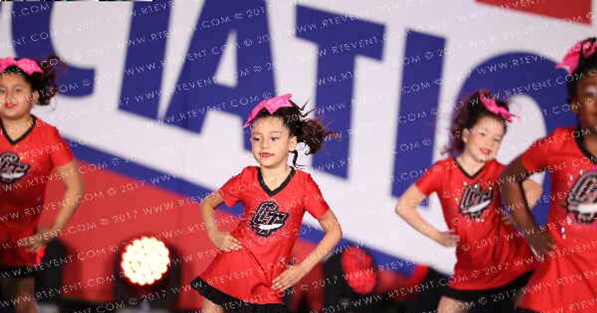 Cheer-riffic Techniques Mini Hawks · San Marcos Classic