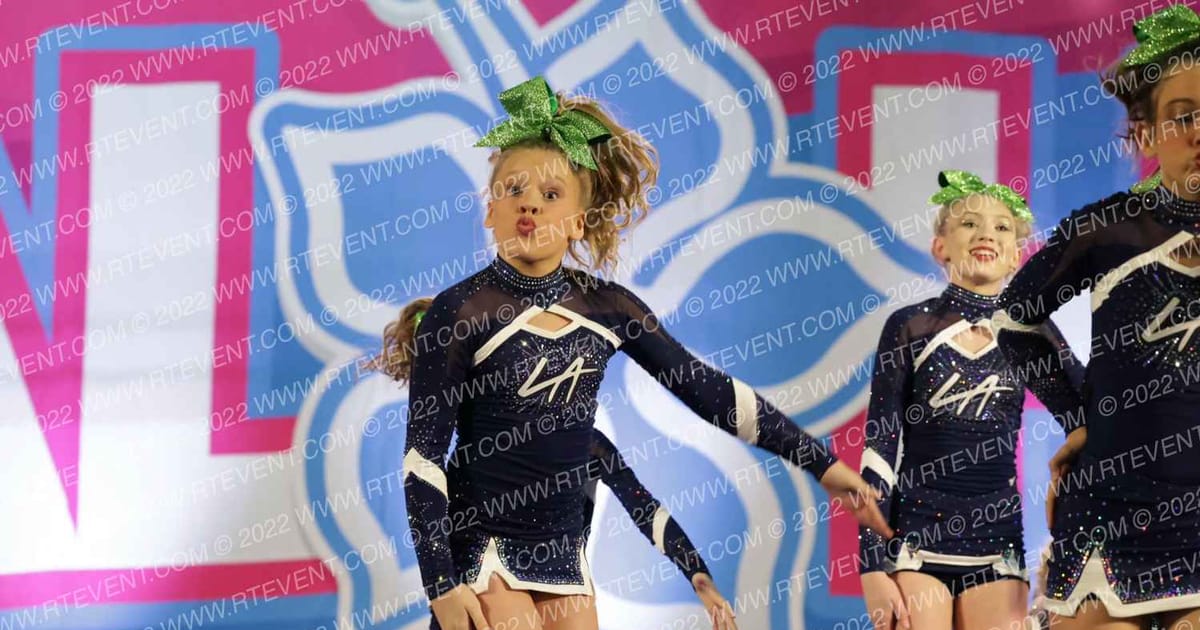 Liberty All Stars Cherry Bombs · Aloha Gatlinburg Showdown DIDII