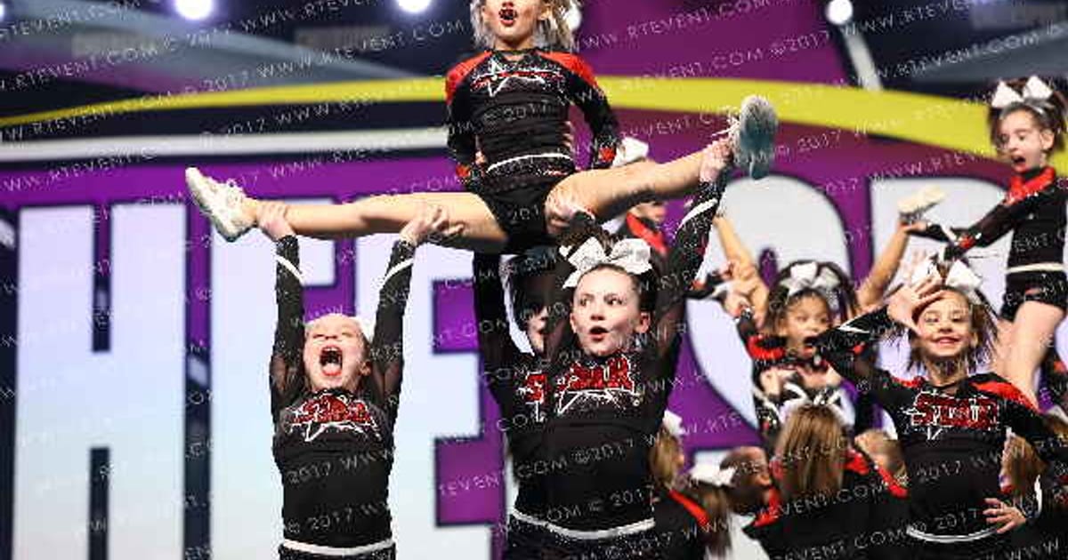 Star Athletics Mini Elite Neon · CHEERSPORT NATIONALS HALL C2