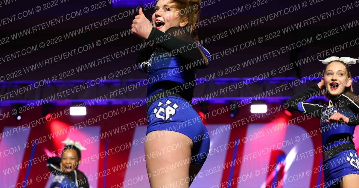Cheer Athletics - Denver Senior Gold · CHAMPS Grand Nationals DIDII