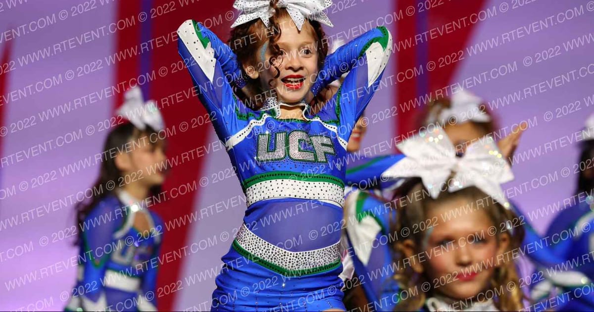 University Cheer Force Mini Quakes · CHAMPS Grand Nationals DIDII