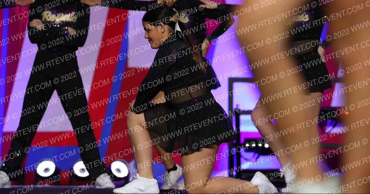 Thrive Cheer Royals Scepters · CHAMPS Grand Nationals DIDII