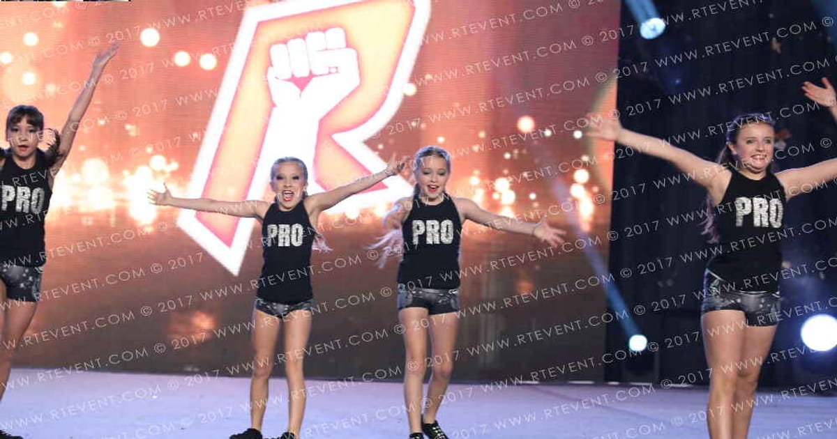 PROCHEER TX Inferno · Gold Rush Ft Worth