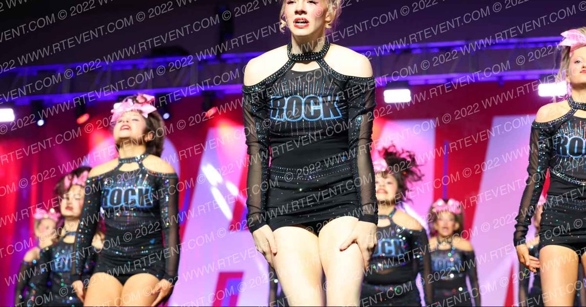 Rock Cheer Company Show Girls · CHAMPS Grand Nationals DIDII