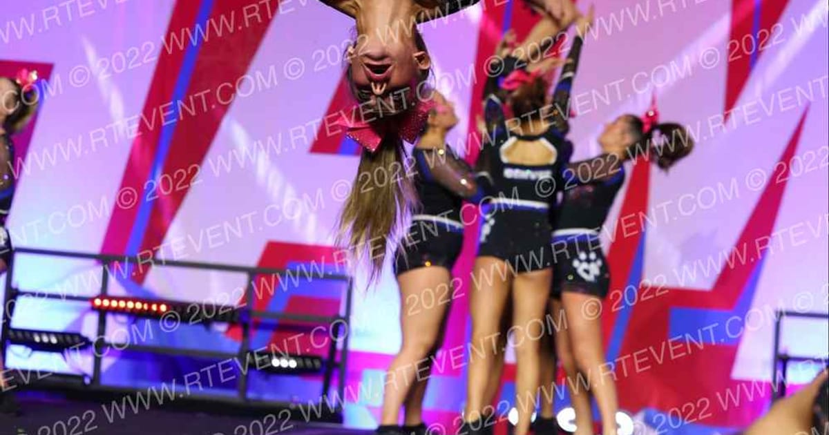 Cheer Athletics - Denver Ice Girls · CHAMPS Grand Nationals DIDII