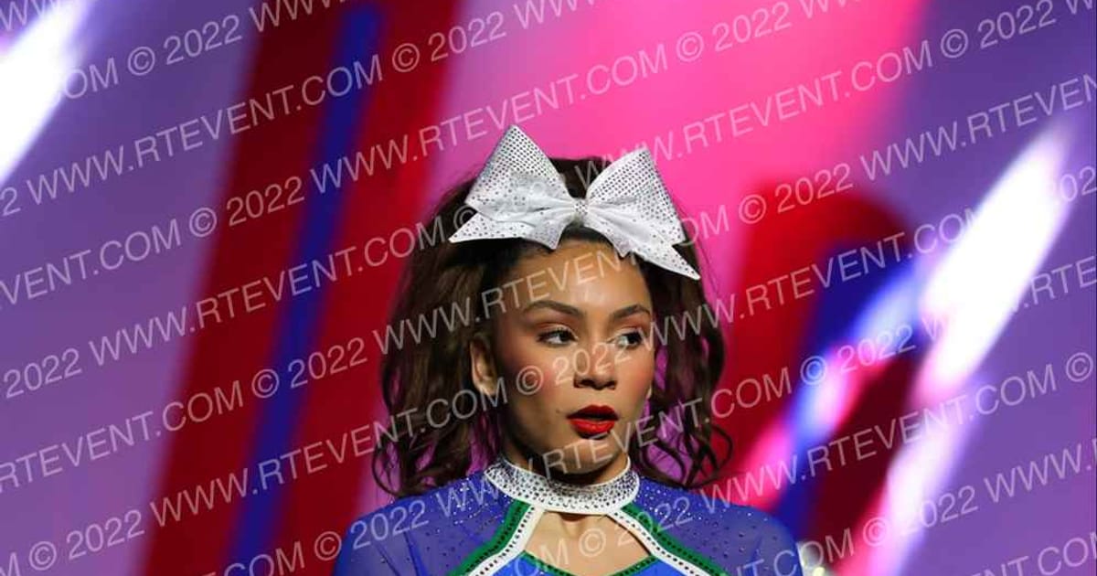 University Cheer Force Shadow · CHAMPS Grand Nationals DIDII