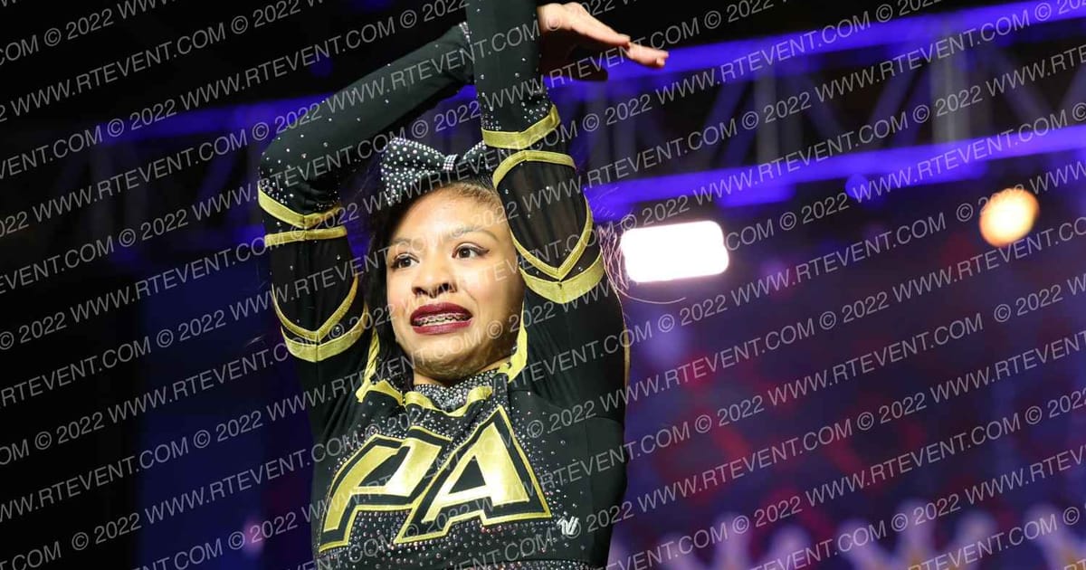 Pyramid Athletics CLEOPATRA · American Grand Vegas Saturday Sunday