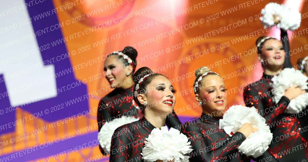 South Coast Freestyle Senior Small Pom \Heartbeat\ · GSSA Grand Nationals DIDII